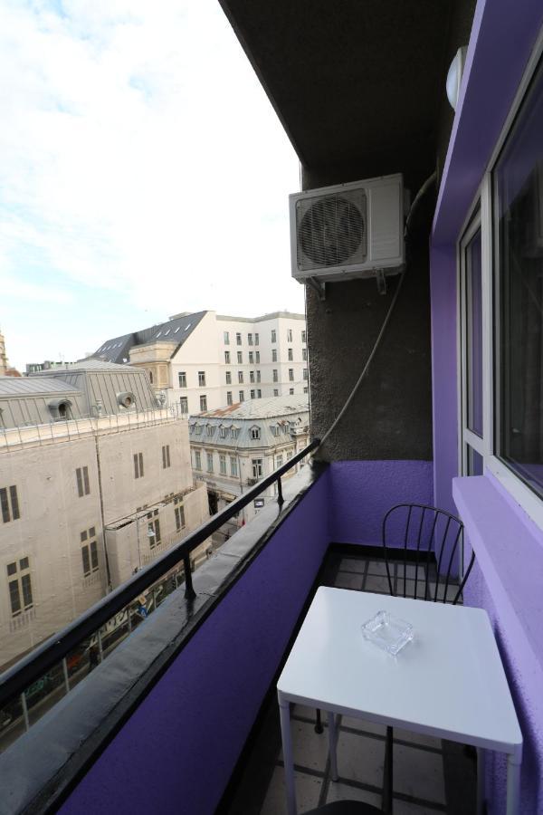 Appartamento Charming Cozy Studio - Old Town - Free Minibar Bucarest Esterno foto