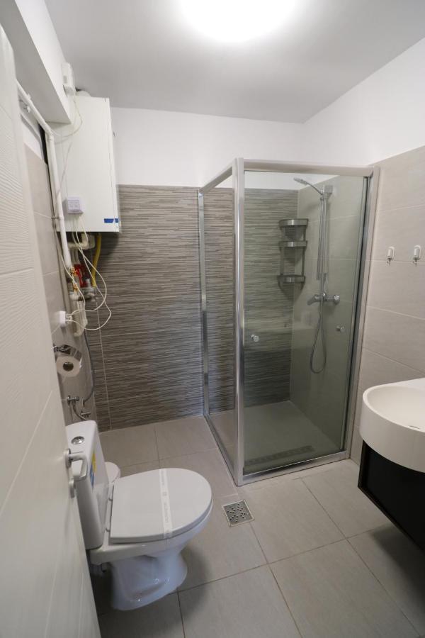 Appartamento Charming Cozy Studio - Old Town - Free Minibar Bucarest Esterno foto